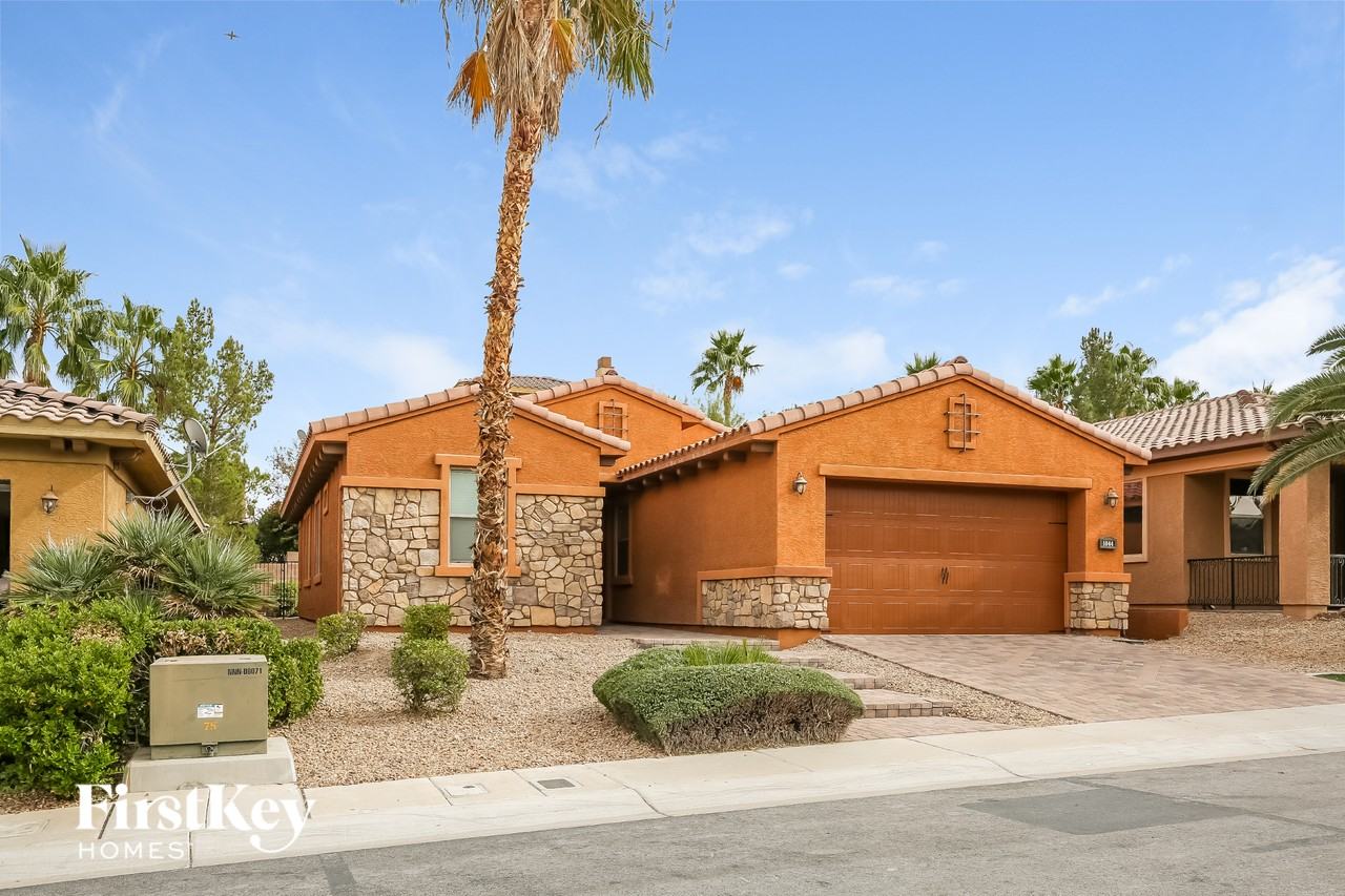 1044 Via Camelia St - Photo 2 of 15