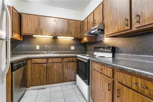 2500 Houma Blvd #323 - Photo 2 of 8