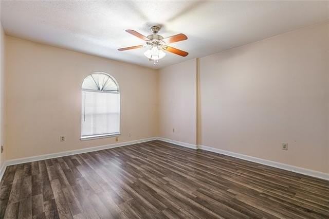 2500 Houma Blvd #323 - Photo 5 of 8