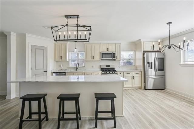 1512 Michigan Ave - Photo 5 of 19