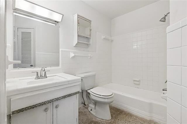 4510 Read Blvd - Photo 7 of 12
