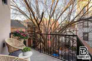 410 Lorimer St - Photo 1 of 1