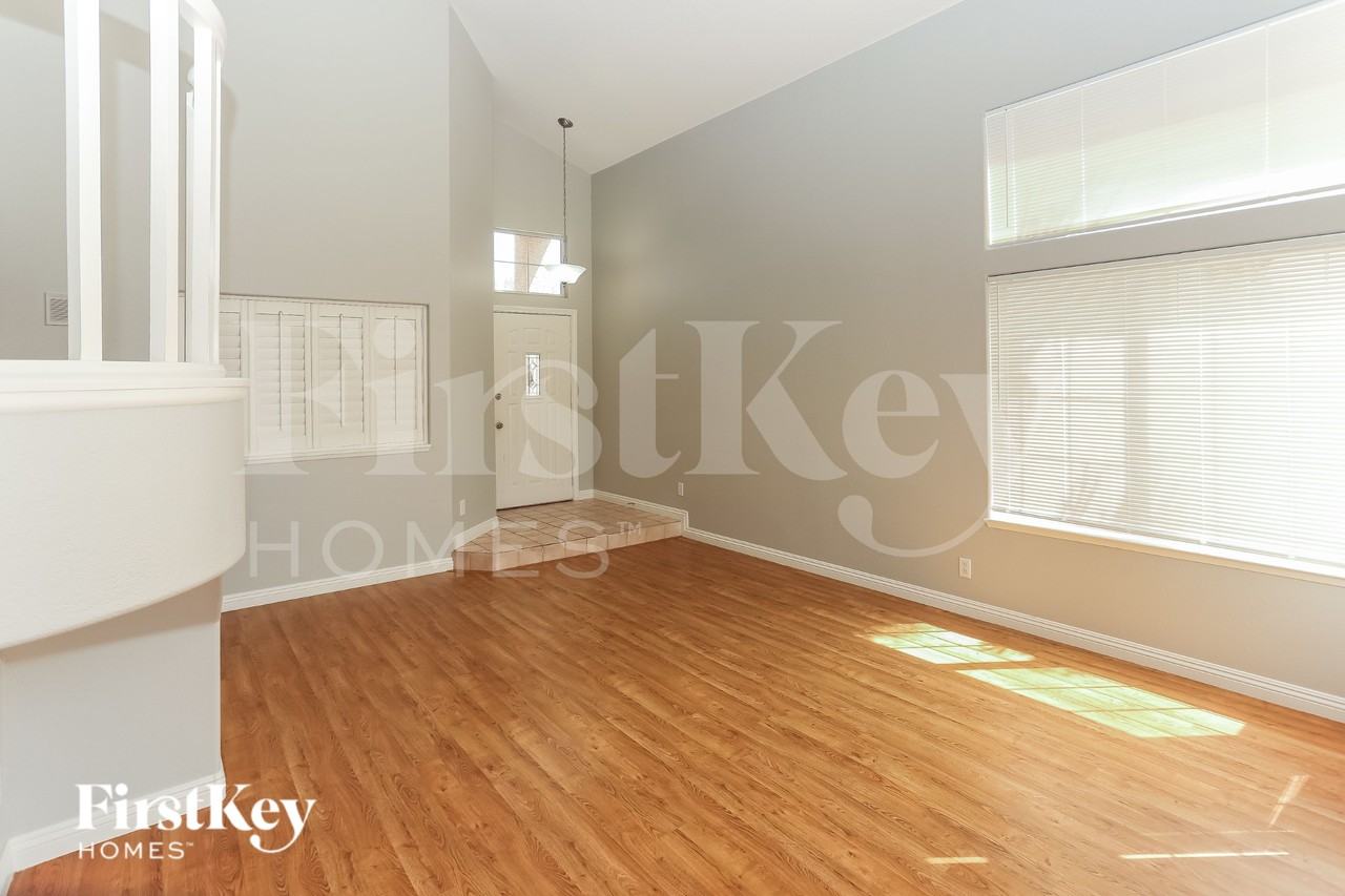 7841 Cocoa Beach Cir - Photo 2 of 15