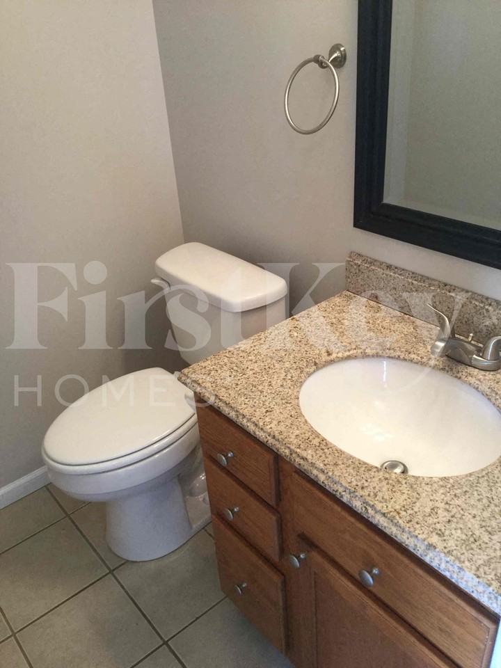 7249 Bennell Dr - Photo 3 of 27