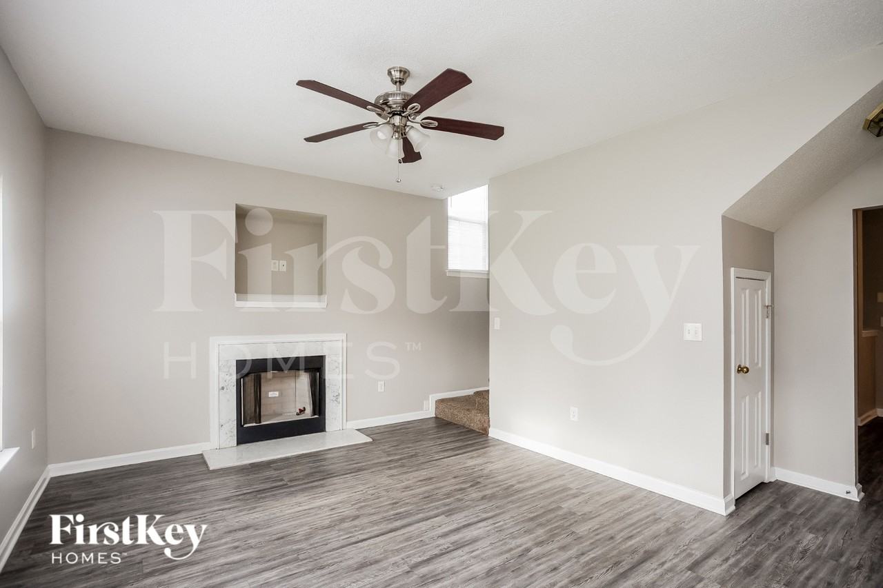 5818 Andrew Ward Ave - Photo 3 of 19