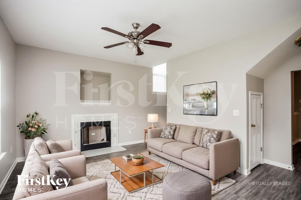 5818 Andrew Ward Ave - Photo 4 of 19