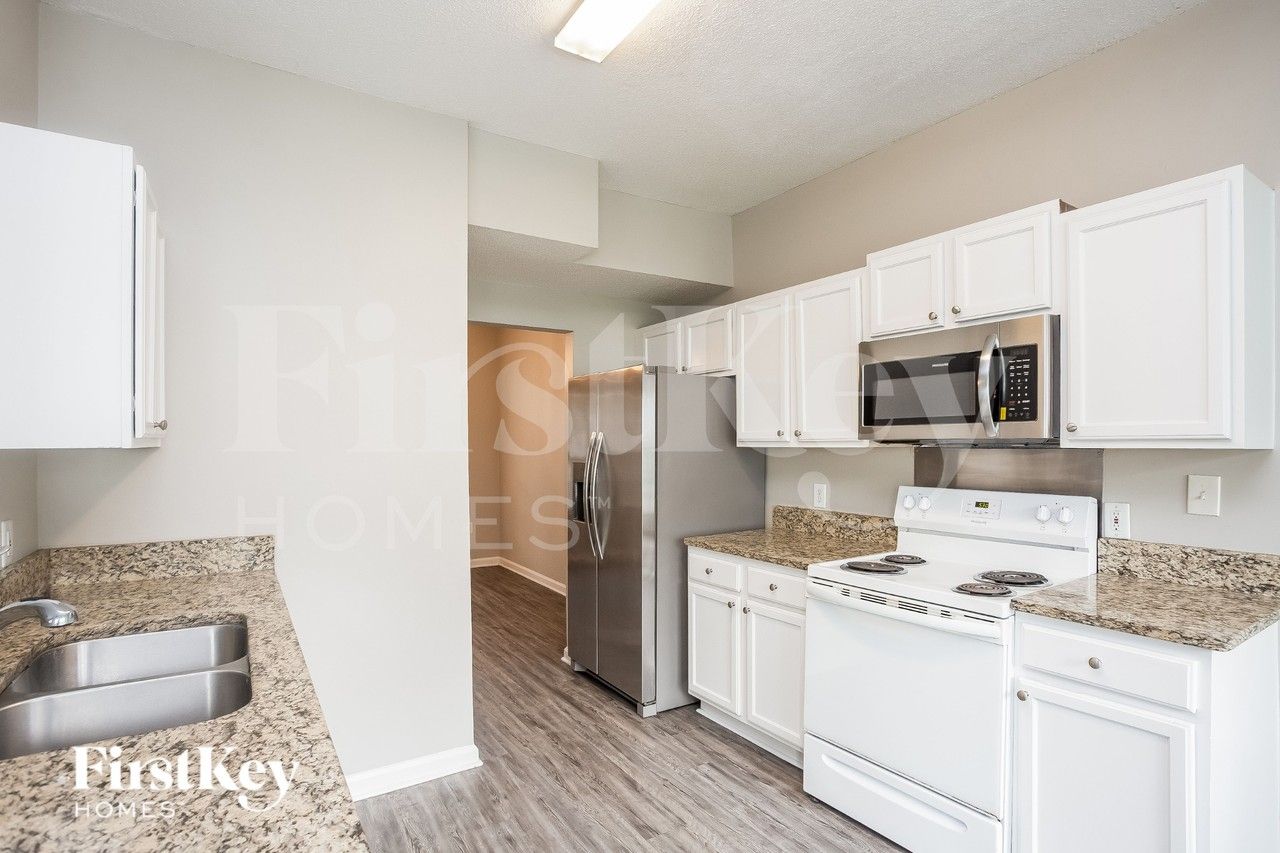 5818 Andrew Ward Ave - Photo 6 of 19