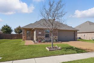 1530 Woodlake Dr - Photo 1 of 1