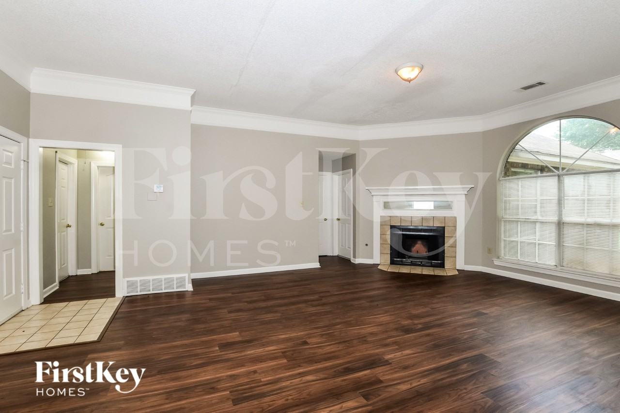 5340 Stephen Forest Cv - Photo 5 of 19