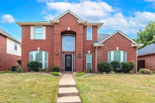 10701 Alexandria Dr - Photo 1 of 1