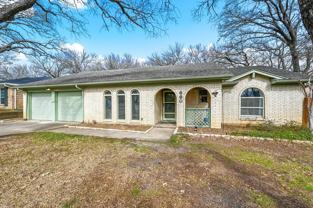 660 Springhill Dr - Photo 1 of 1
