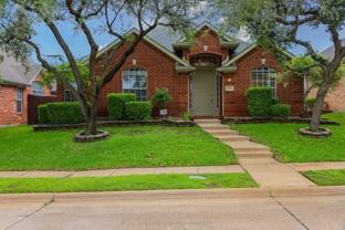 2034 Westbury Ln - Photo 1 of 1