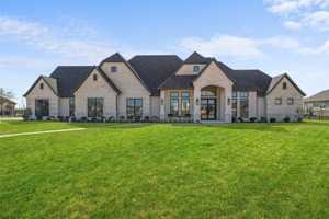 featured image of 1110 Warwick Ct