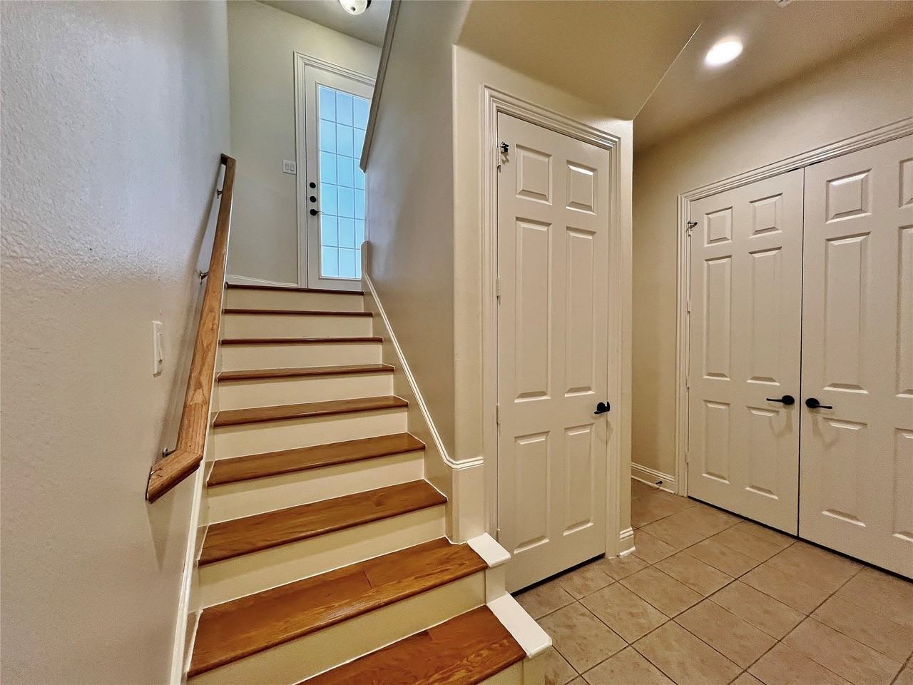 5808 La Vista Dr - Photo 6 of 24