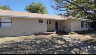 718 W College St - Photo 1 of 1