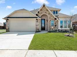 featured image of 3244 Southampton Dr
