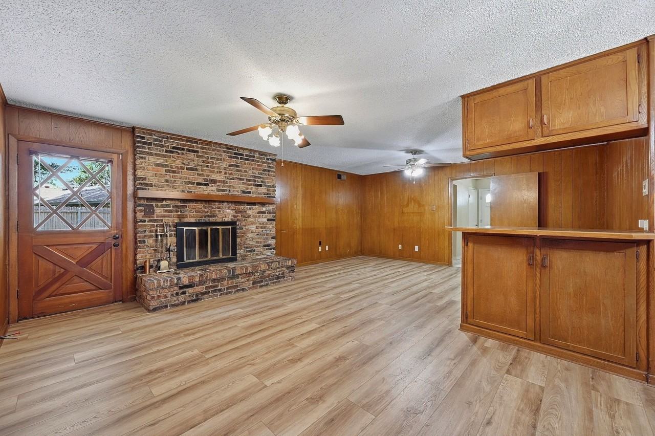 2506 Glen Ct - Photo 6 of 22