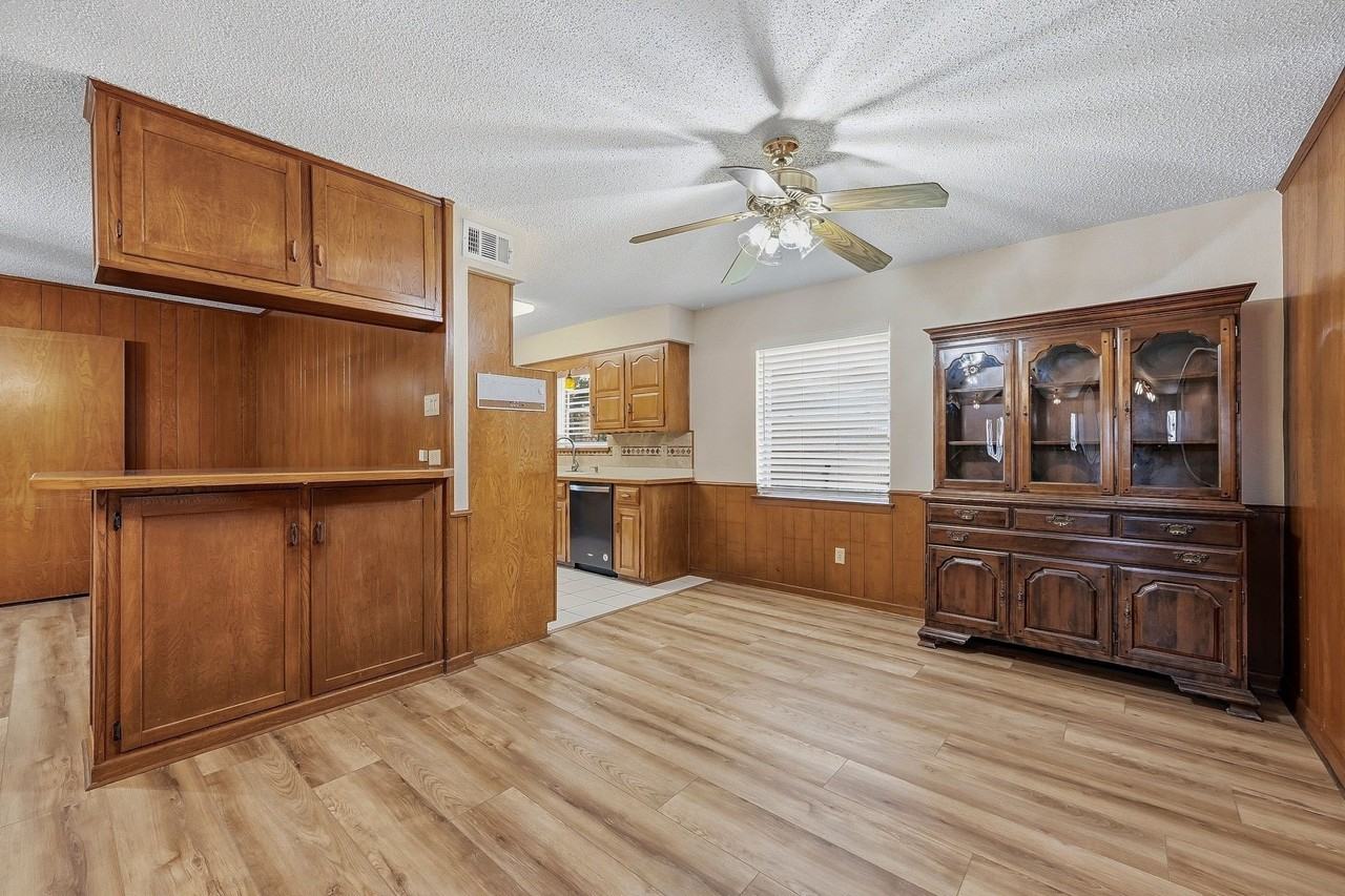 2506 Glen Ct - Photo 7 of 22