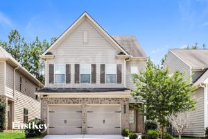 featured image of 3204 Baylor Cir