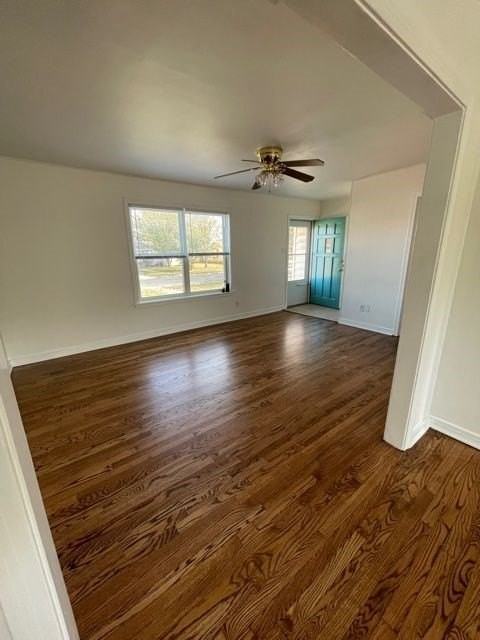 1726 Mccracken St - Photo 2 of 11
