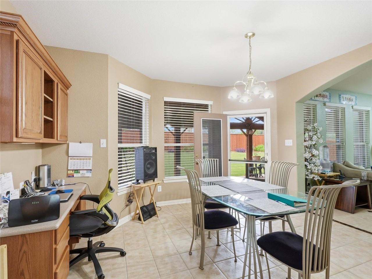 10002 River Bend Dr - Photo 6 of 22