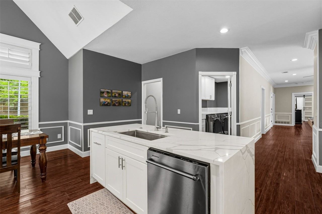 2705 Ithaca Ct - Photo 5 of 26