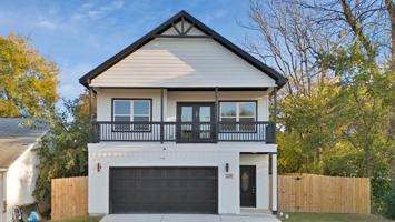 featured image of 1636 Elsie Faye Heggins St