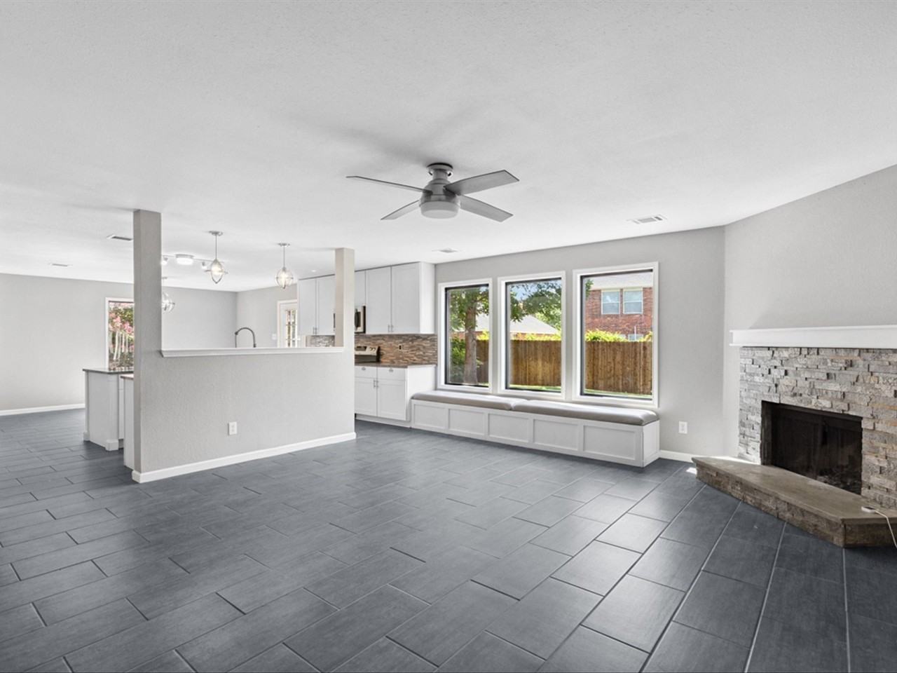 5304 Los Altos Rd - Photo 5 of 30