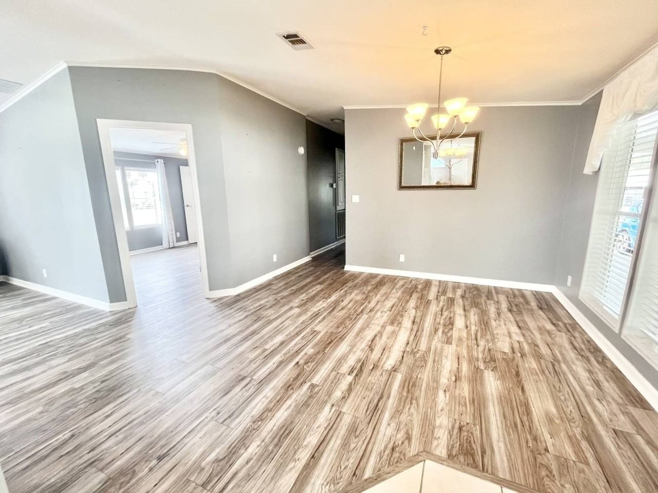 5498 Crane Feather Dr - Photo 4 of 40