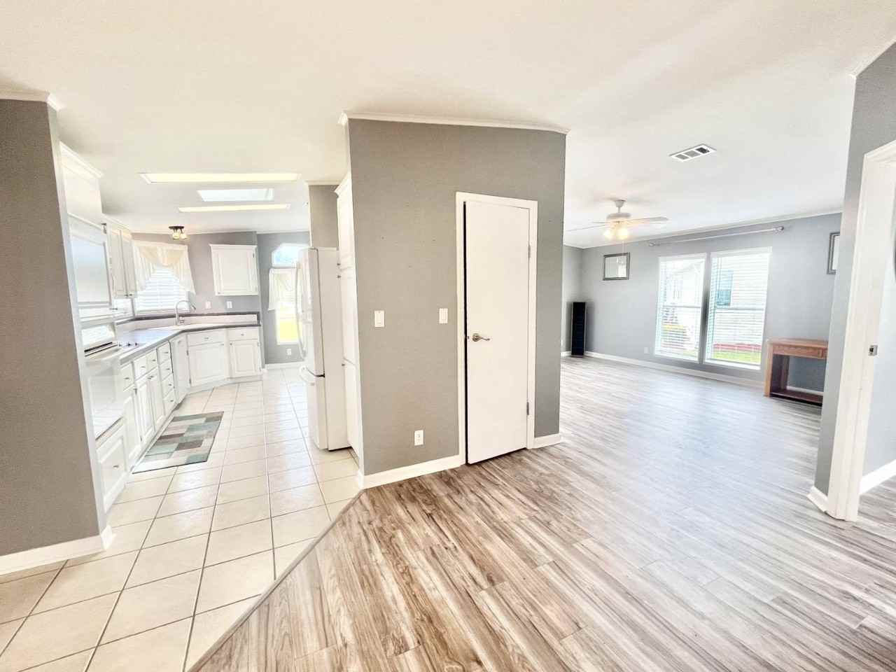 5498 Crane Feather Dr - Photo 5 of 40