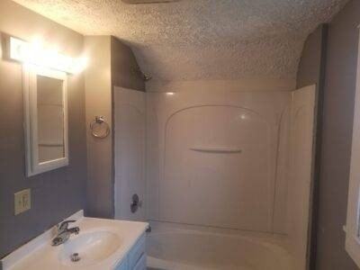 558 Neale SW Ave - Photo 4 of 4