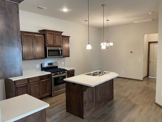 2525 Northcreek Ln - Photo 5 of 32