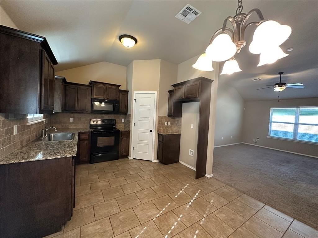 5811 Marblewood Dr - Photo 7 of 11