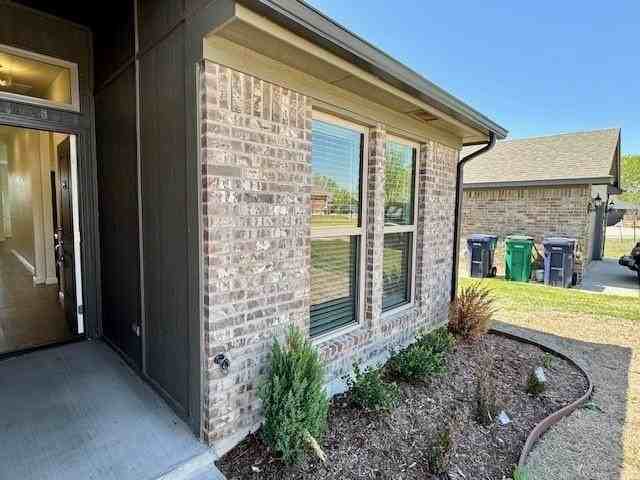 12828 Nw 4th Ter - Photo 3 of 31