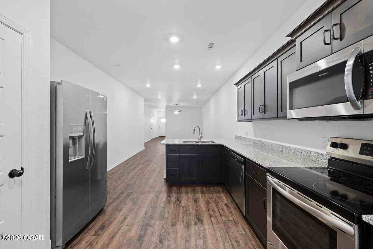 609 Short Leaf Ln - Photo 7 of 19