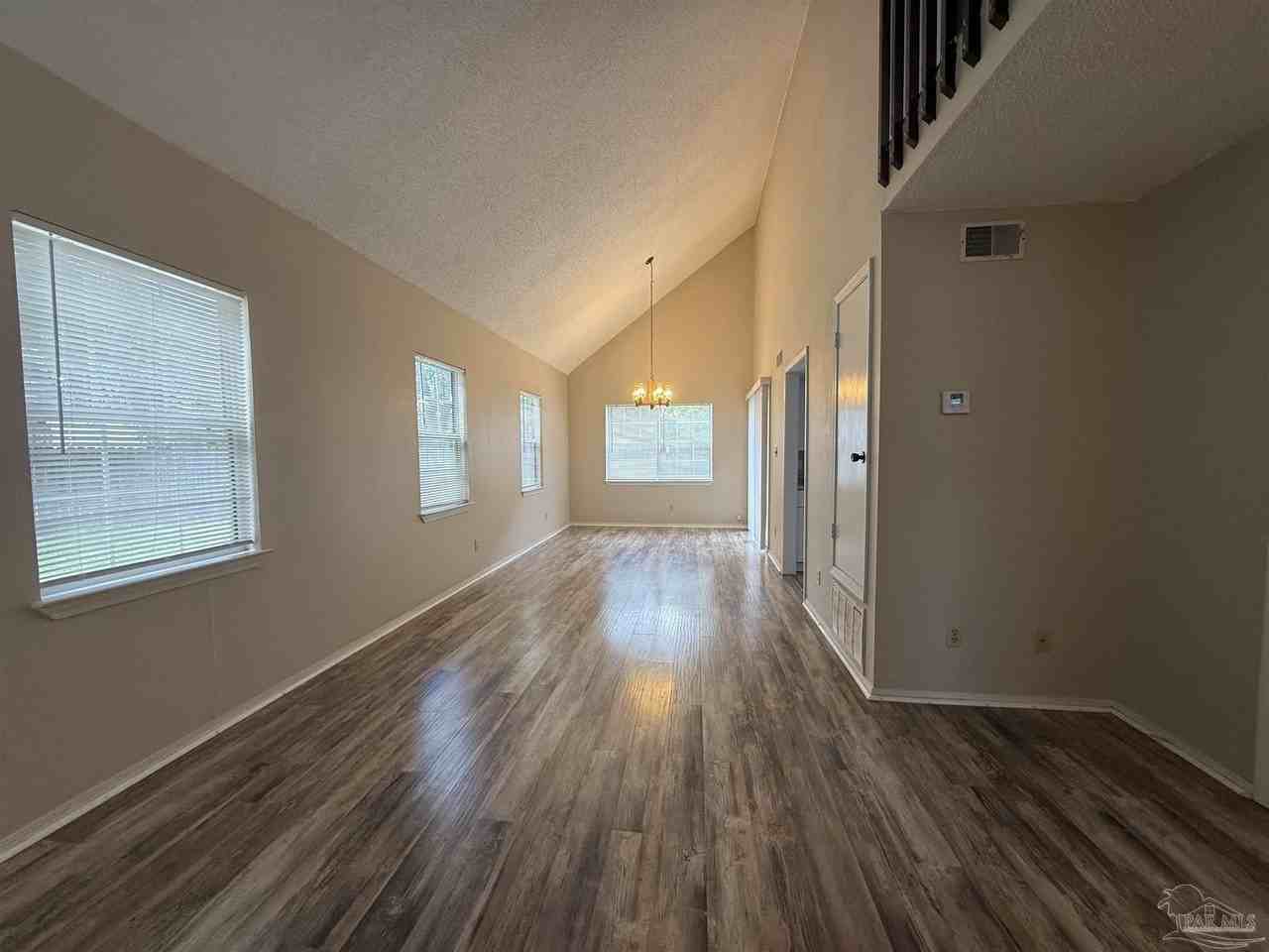 3004 Cedarwood Village Ln - Photo 3 of 29