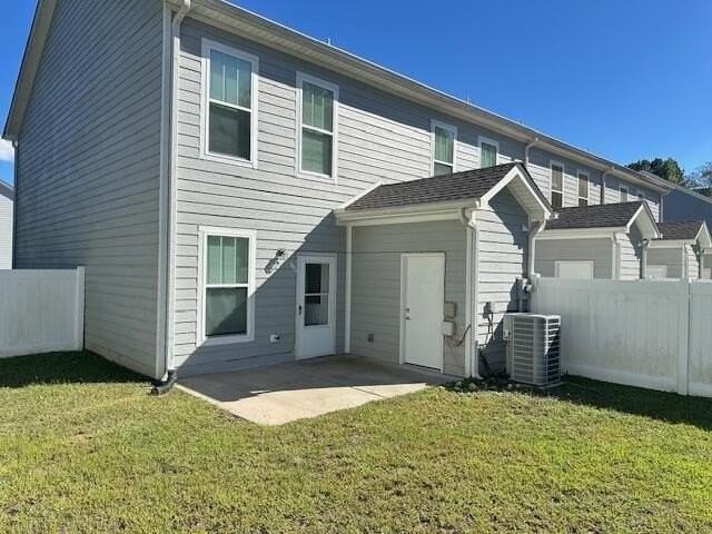 1702 Arbor Hills Dr Se - Photo 4 of 24