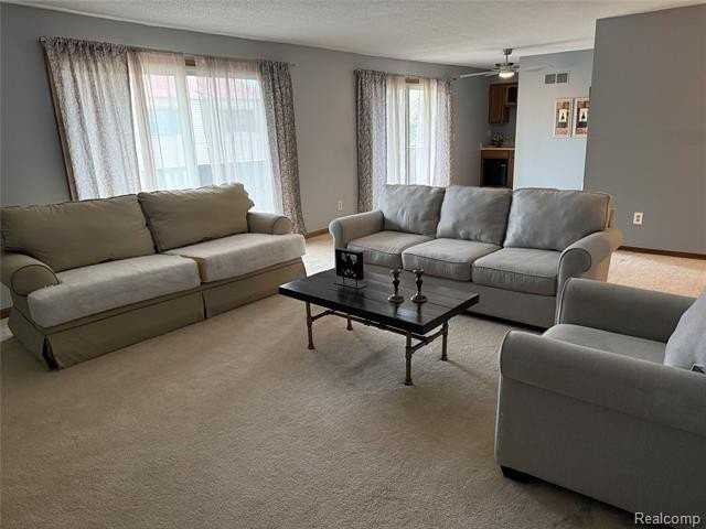 8510 Pepper Ridge Dr #8510 - Photo 3 of 24