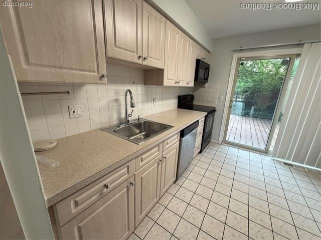 7422 Azalea Ct - Photo 7 of 21
