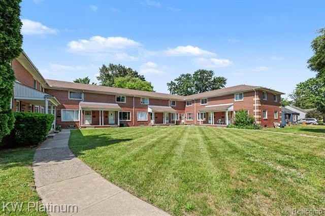 104 Crocker Blvd - Photo 3 of 17