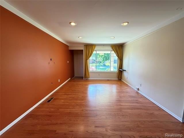 15034 Norman St - Photo 6 of 30
