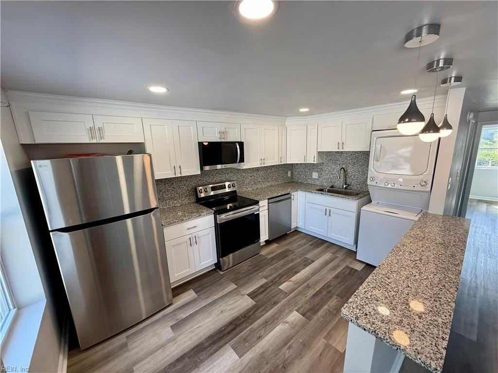 9539 21st Bay St #206 - Photo 3 of 9