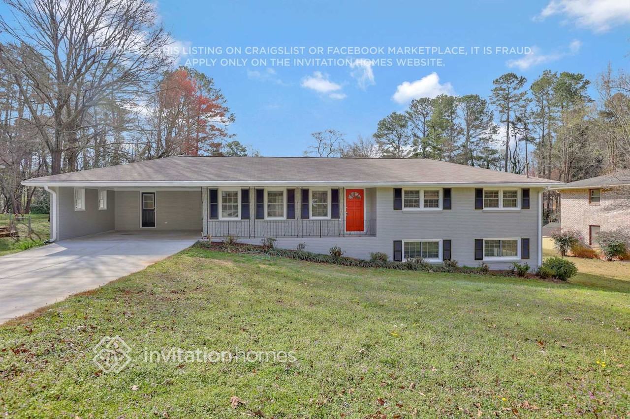 5588 Bowers Rd - Photo 2 of 20