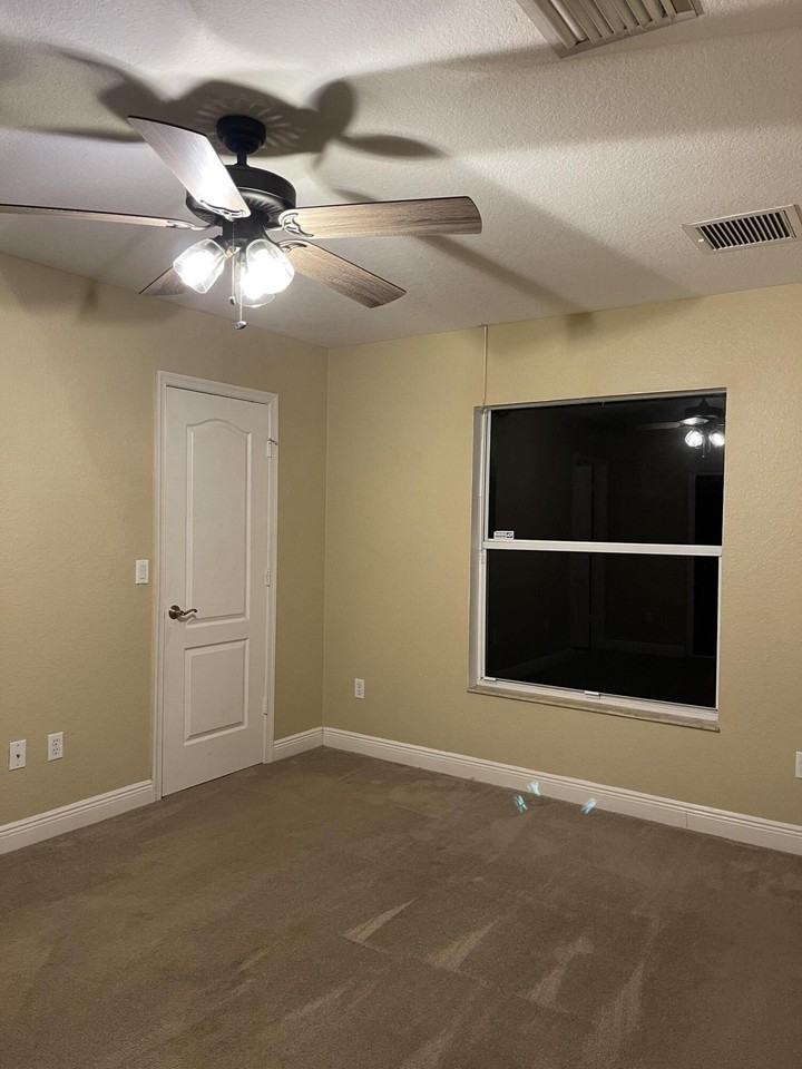 1273 Sw Granville Ave - Photo 6 of 12