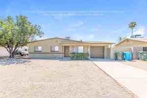 featured image of 3223 W Acapulco Ln