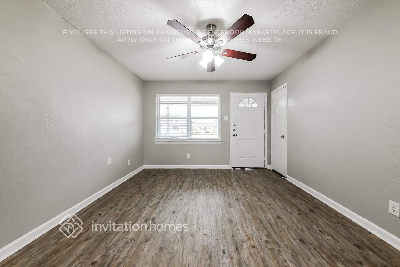 2740 Blue Ridge Dr - Photo 2 of 16