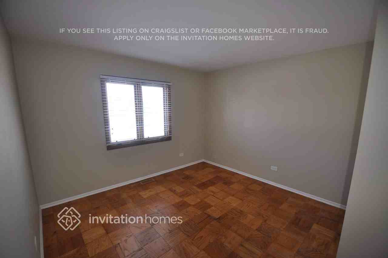 5101 Deerpath Rd - Photo 6 of 10