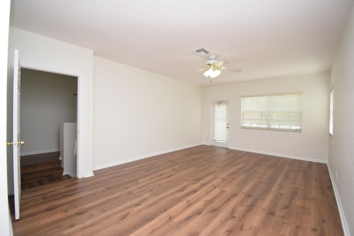 12693 Nw 7th St - Photo 7 of 42