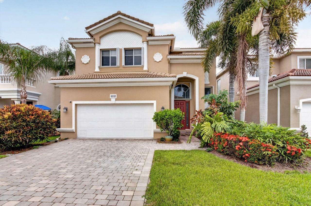 4210 Key Lime Blvd