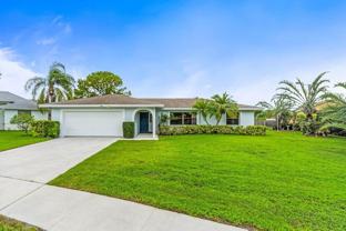 1849 Tulip Ln - Photo 1 of 1